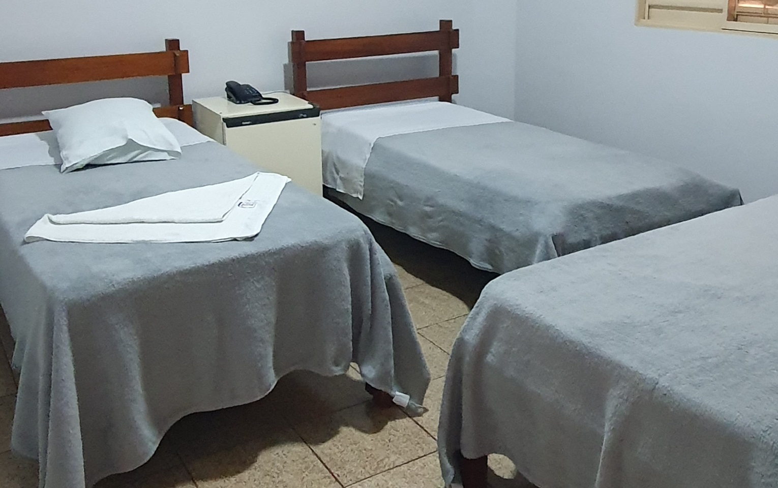 tourist_hotel_triplo_solteiro_3